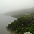 Morskie Oko w mgle